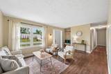 621 King George Avenue - Photo 10