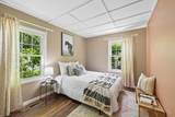 621 King George Avenue - Photo 27