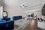 2454 Kilbourne Avenue - Photo 10