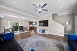 2454 Kilbourne Avenue - Photo 11