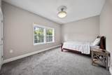 2454 Kilbourne Avenue - Photo 37