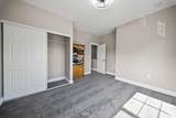 2454 Kilbourne Avenue - Photo 44