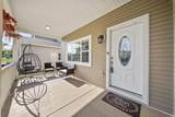 2454 Kilbourne Avenue - Photo 8
