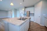 319 Honeysuckle Street - Photo 8