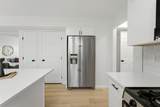 1360 Wagy Square - Photo 15