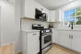 1360 Wagy Square - Photo 19