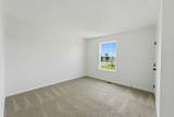 1360 Wagy Square - Photo 31
