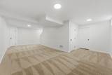 1360 Wagy Square - Photo 38