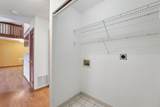 979 Kingsbury Court - Photo 10