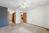 979 Kingsbury Court - Photo 12