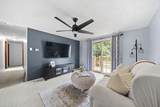 2596 Stonington Avenue - Photo 11
