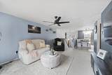2596 Stonington Avenue - Photo 13