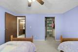 2596 Stonington Avenue - Photo 20