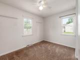 852 Colton Road - Photo 19