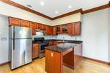 10 1/2 Clark Place - Photo 15