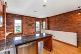 10 1/2 Clark Place - Photo 19
