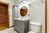 10 1/2 Clark Place - Photo 22