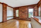 10 1/2 Clark Place - Photo 8