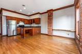 10 1/2 Clark Place - Photo 9