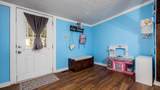567 Maple Avenue - Photo 11