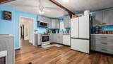 567 Maple Avenue - Photo 9