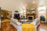 809 Aldengate Drive - Photo 11