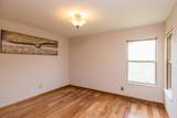 809 Aldengate Drive - Photo 28