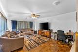 553 Oak Street - Photo 9