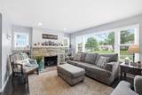 505 Broadmoor Boulevard - Photo 9