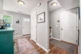 304 Evergreen Circle - Photo 4