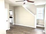 21 Dewey Avenue - Photo 3
