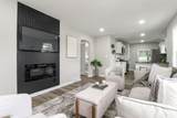 2451 Joyce Avenue - Photo 3