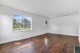 488 Moull Street - Photo 12