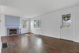 488 Moull Street - Photo 8