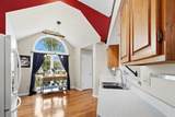 231 Hawthorn Boulevard - Photo 12