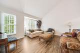 1013 Mcleod Parc - Photo 8