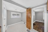 663 Henry Street - Photo 12