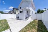 663 Henry Street - Photo 26
