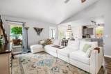 2125 Kingsglen Drive - Photo 14