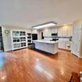 613 Boyce Street - Photo 2