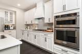 1423 Leesland Drive - Photo 17