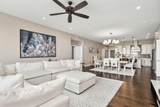 250-825 Spring Street - Photo 3