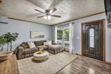 233 Mistletoe Court - Photo 6