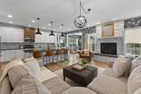 120 Old Colony Drive - Photo 2