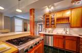 240 Jackson Street - Photo 18