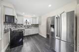 1676 Lakeview Avenue - Photo 15