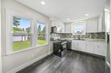 1676 Lakeview Avenue - Photo 16