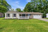 1862 Red Oak Drive - Photo 2