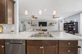 202 Red Oak Pass - Photo 7