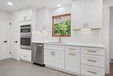 2929 Pickwick Drive - Photo 18